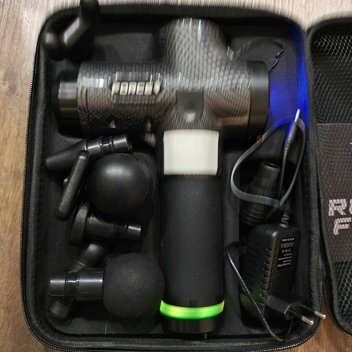 Pistolet do masażu massage gun komplet