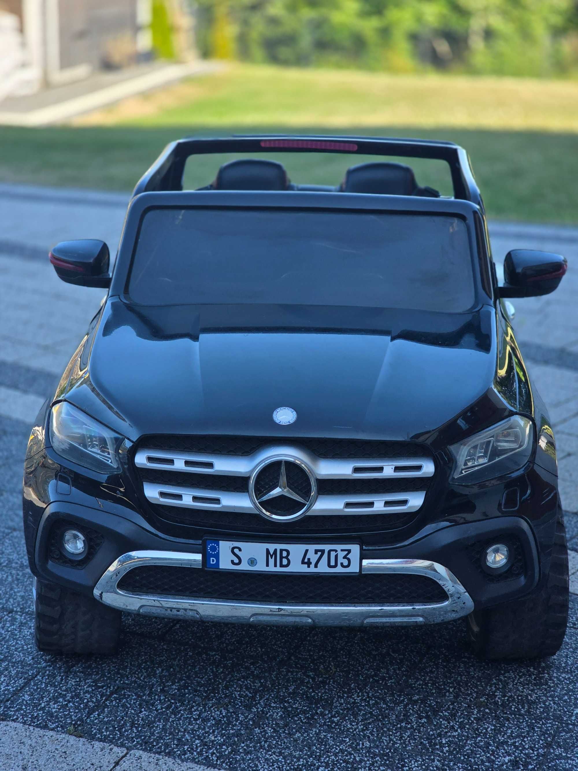 Duże Auto Pojazd Mercedes X-Class 4x4 Panel MP4 EVA LED Bagażnik Pilot