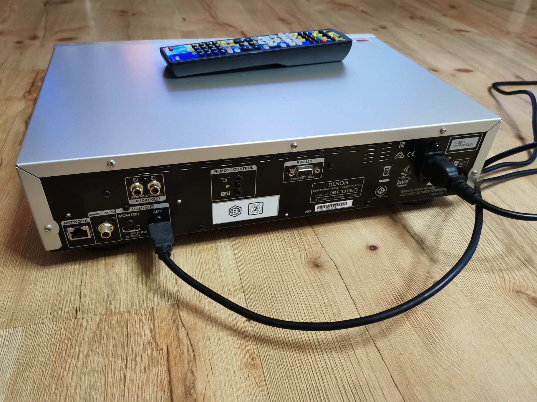 DENON DBT-3313UD srebrny – topowy odtwarzacz blu-ray/DVD/CD/SACD