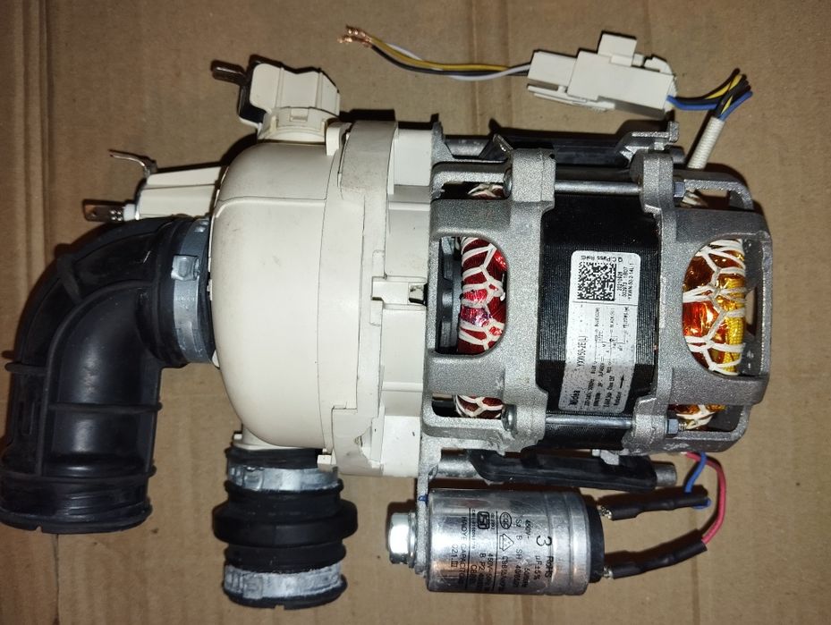 Мотор  посудомийки