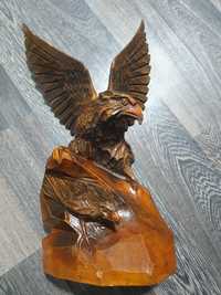 Продам  статуэтки  с дерева  орёл
