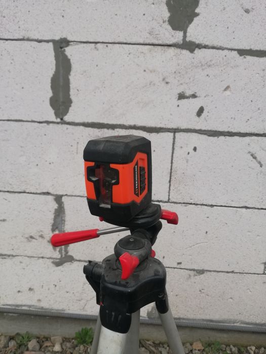 Оренда інструменту . Лазерний рівень. Нівелір. Аренда инструмента