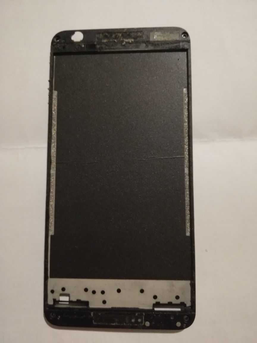 Ramka  pod wyświetlacz LCD do HTC desire 820