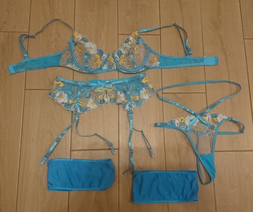 Інтимна білизна розмір S та XS эротическое бельё