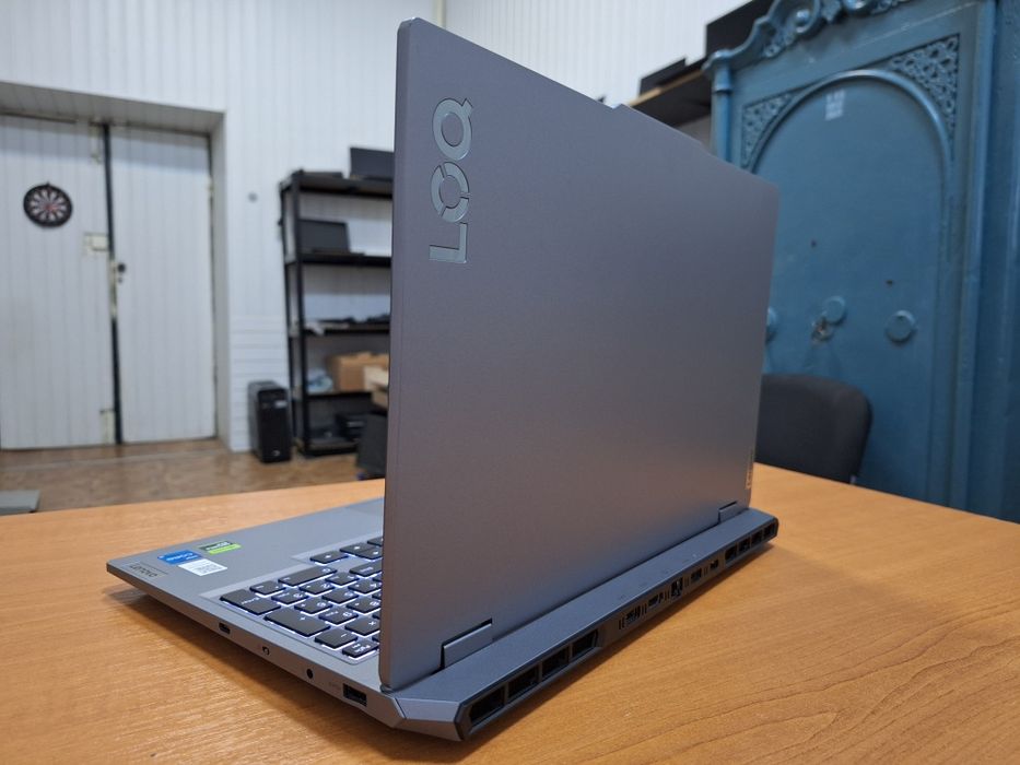 Lenovo LOQ 15IAX9 i5-12450HX RTX 4060 8Gb DDR5 16Gb SSD 1Tb