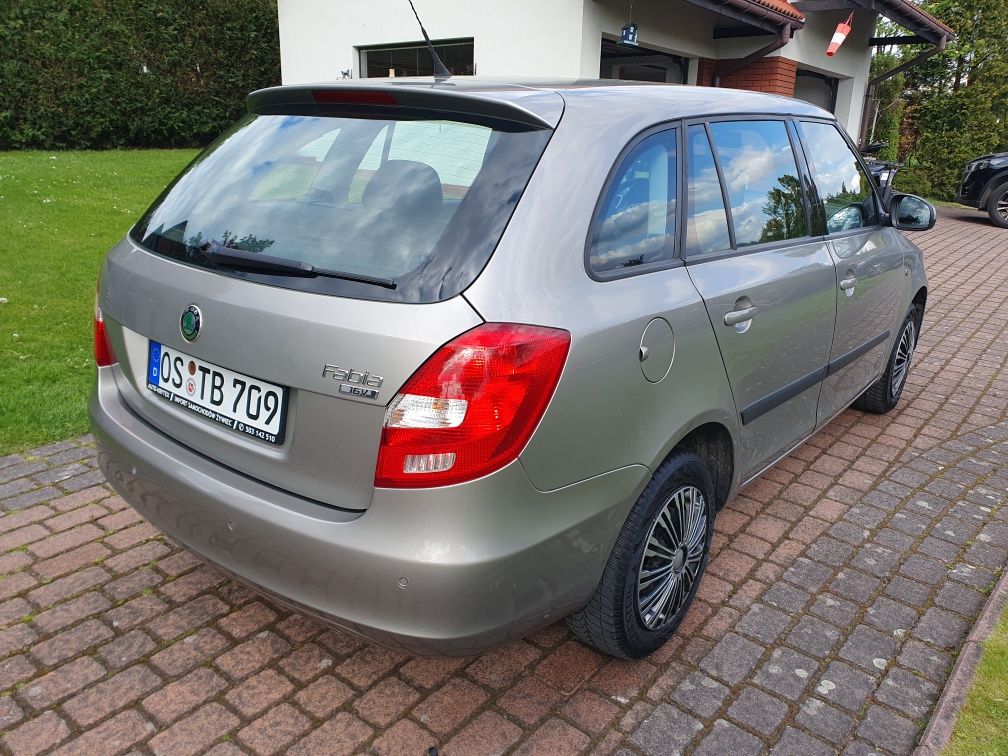 Fabia 1.4 mpi benzyna klima serwis z niemiec oplacone