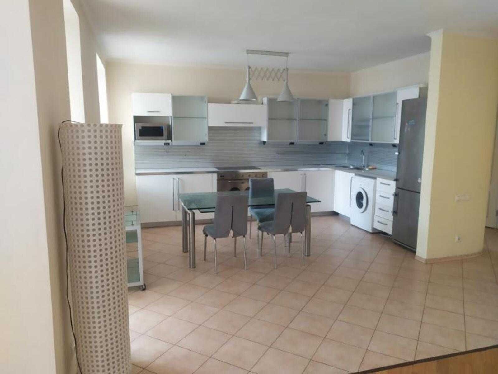 Продам 3ком квартиру на Рабочей