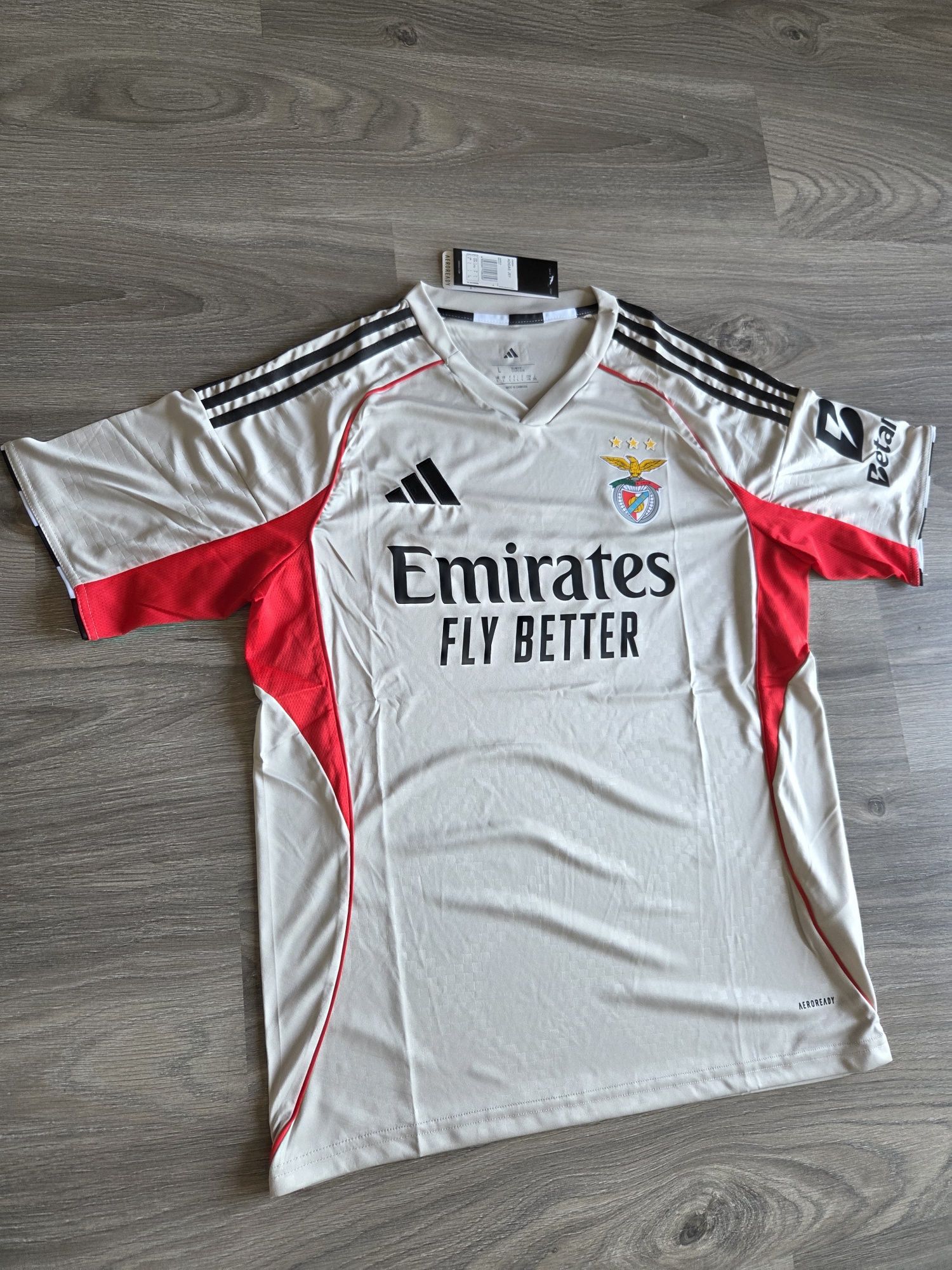 Camisola SL Benfica 25/26 beje