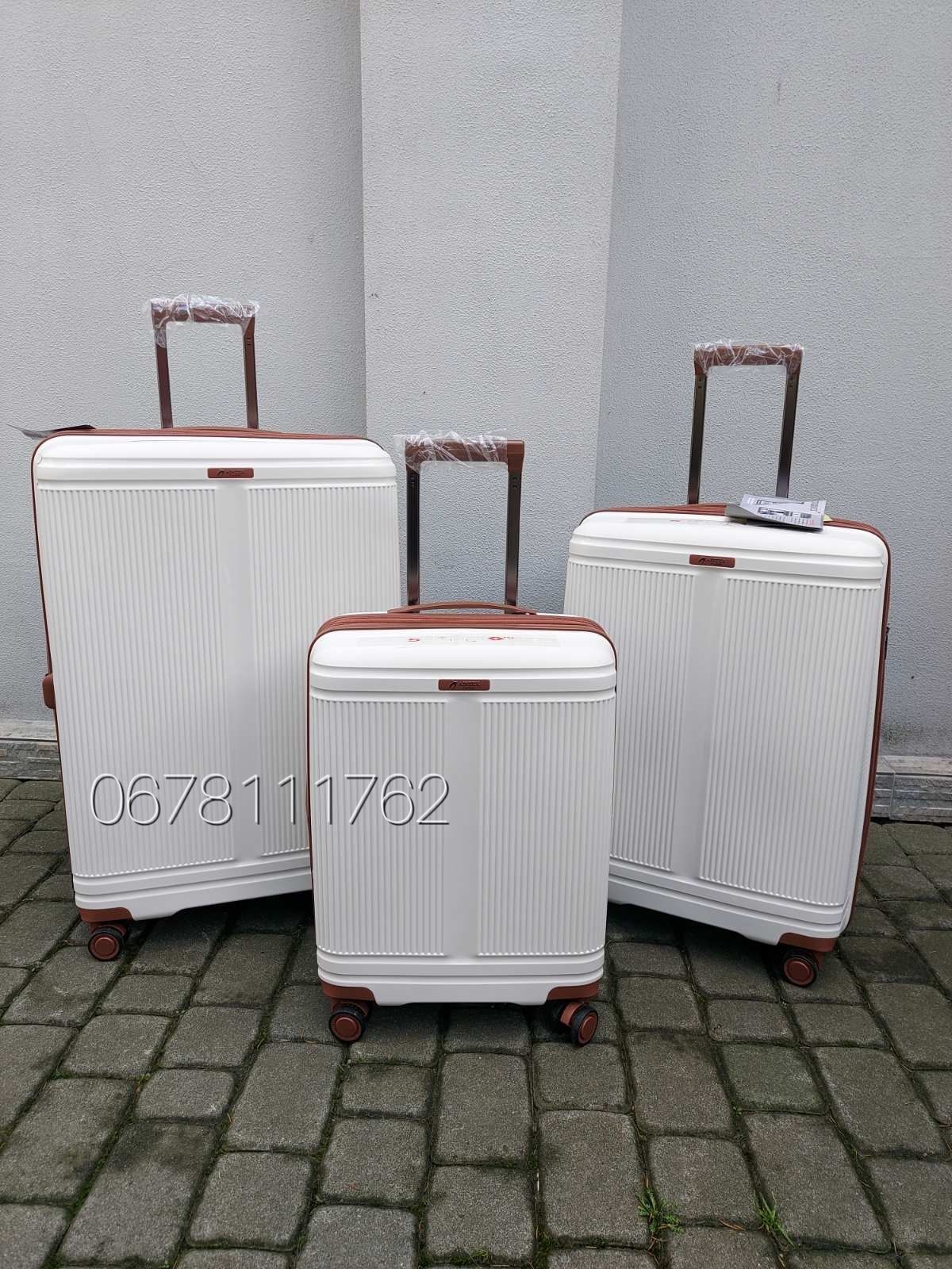 AIRTEX 247 Франція валізи чемоданы сумки на колесах ручна поклажа