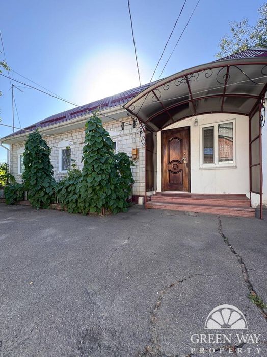 4к.-62м2-м.Бориспіль-Вул.Космонавтів-57000$