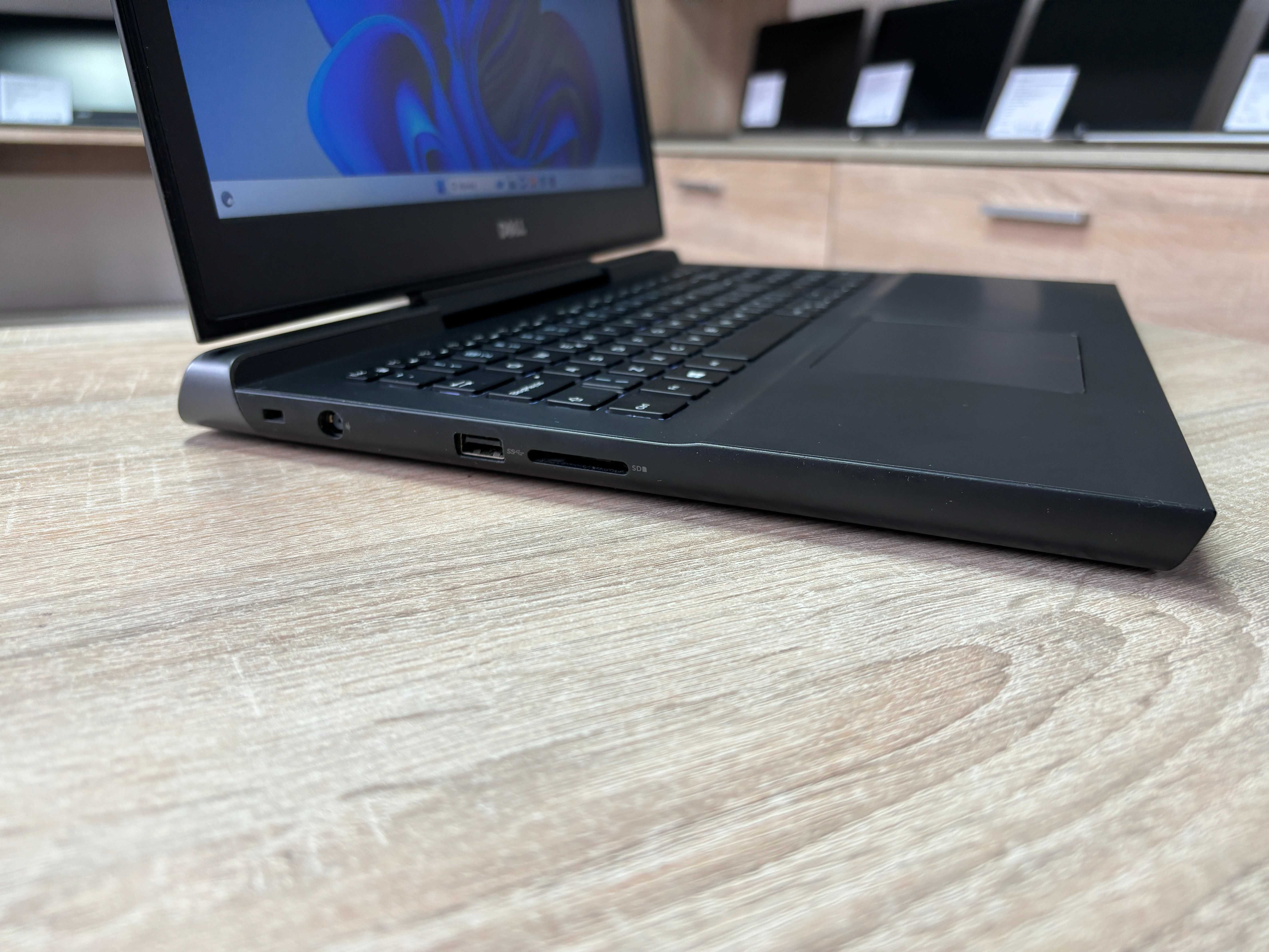 Laptop Dell Inspiron Gaming 7567 - i5-7300HQ, 16GB ram, Nvidia GTX