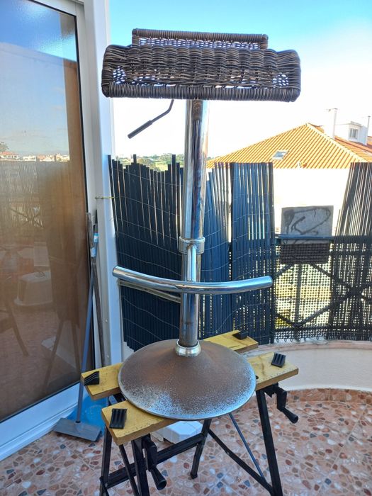 Banco  alto sobe e desce