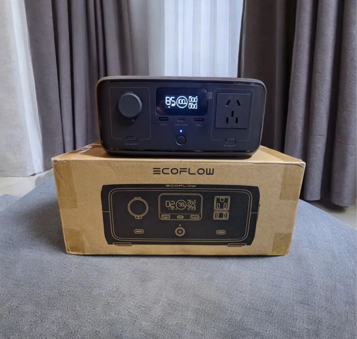 Зарядна станція Ecoflow river 3