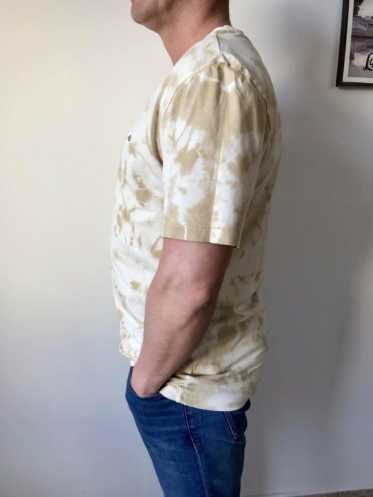 The North Face t-shirt męski M
Rozmiar:M
kolor:beżowy piaskowy
Stan:ba