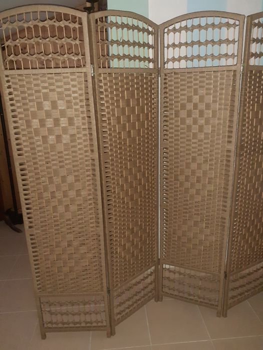 BAIXA DE PREÇO! Biombo/ divisoria de verga