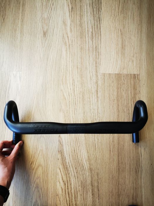 Nowa kierownica karbonowa TOSEEK 440 mm