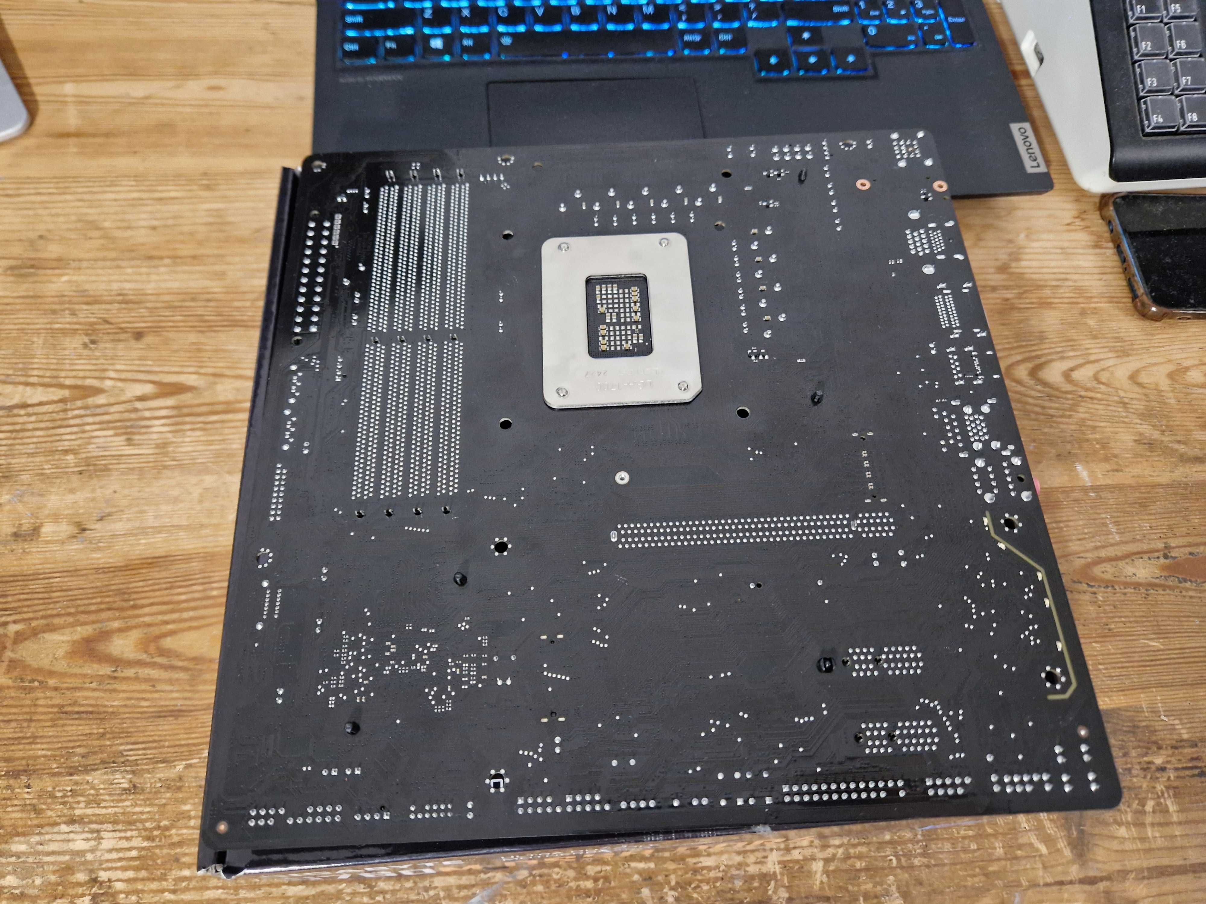 Płyta główna Micro ATX Gigabyte B760M DS3H DDR4 (2937)