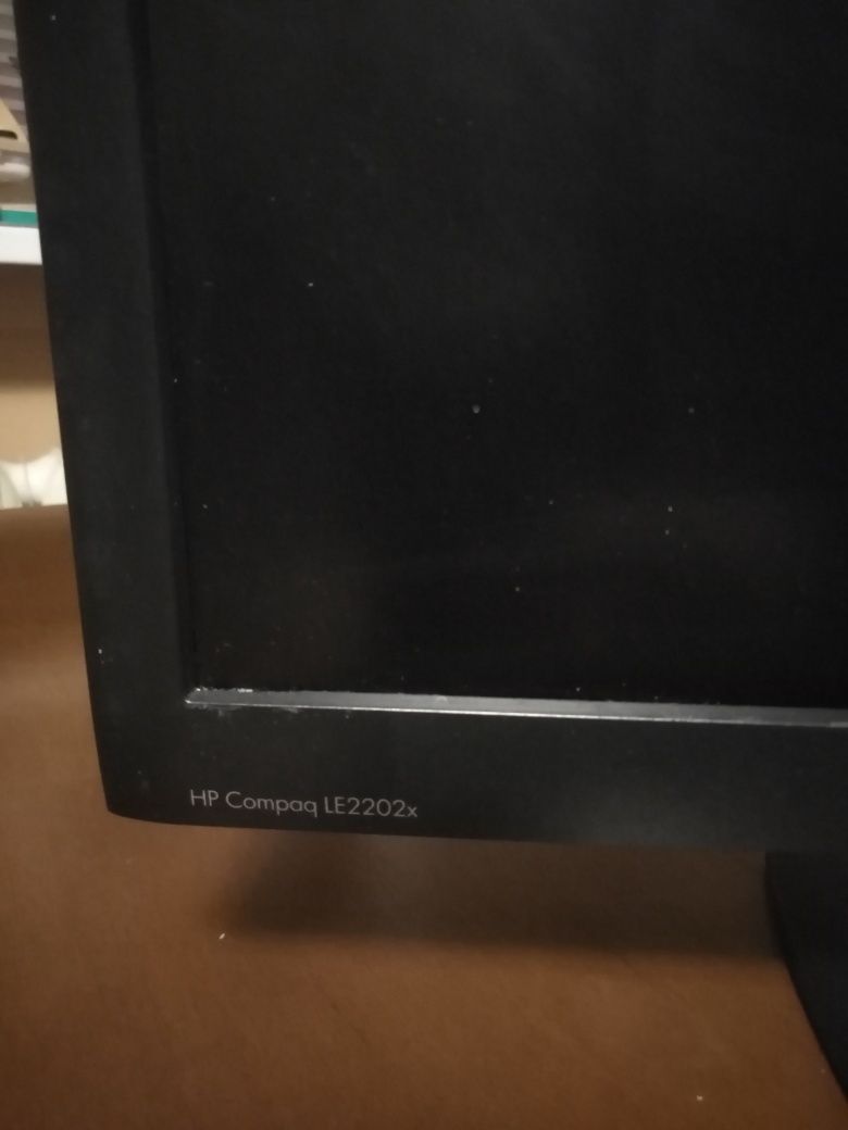 Monitor HP używany 22 cale