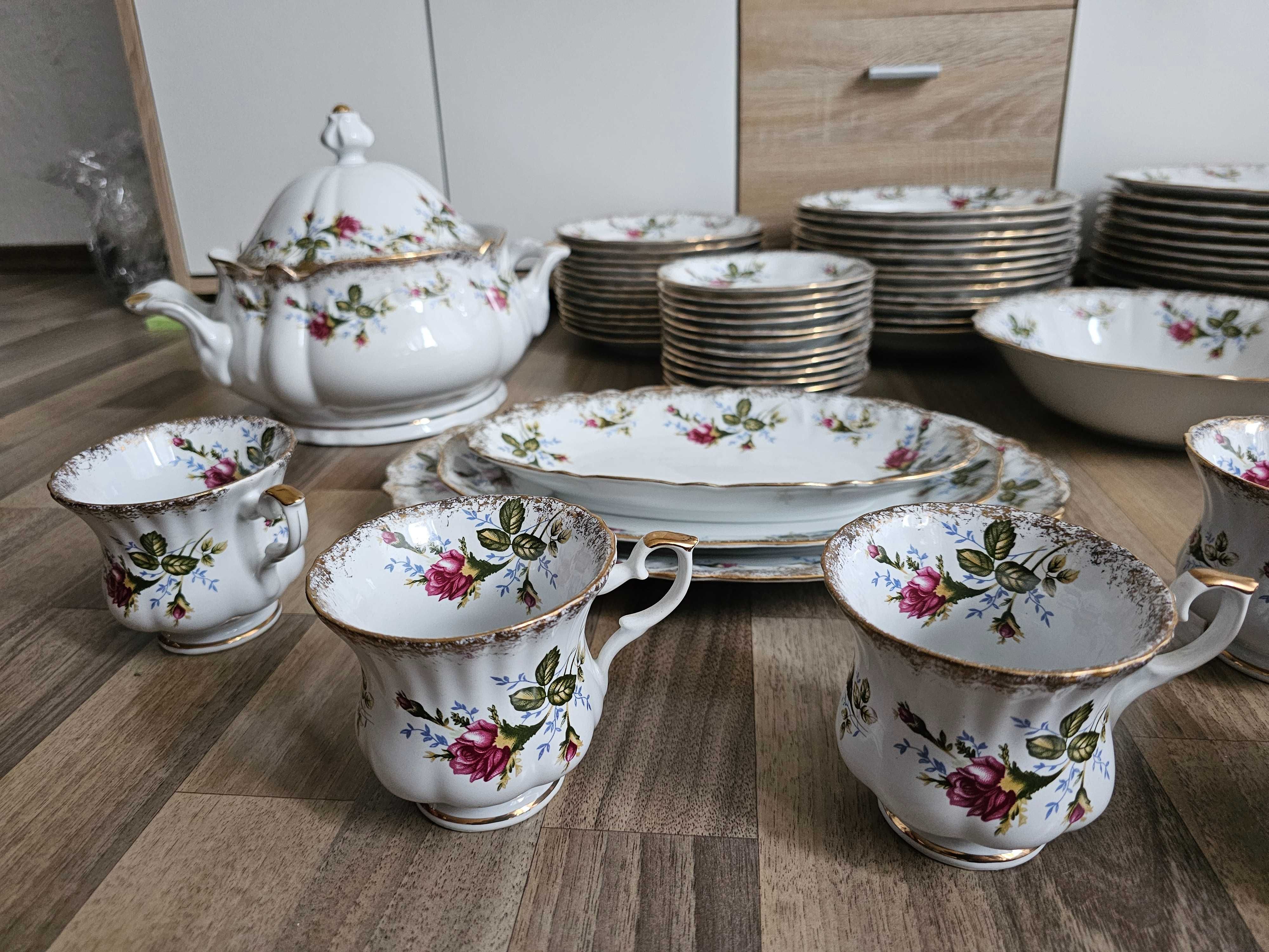 Zestaw Kawowo-Obiadowy Porcelany Chodzież 12os