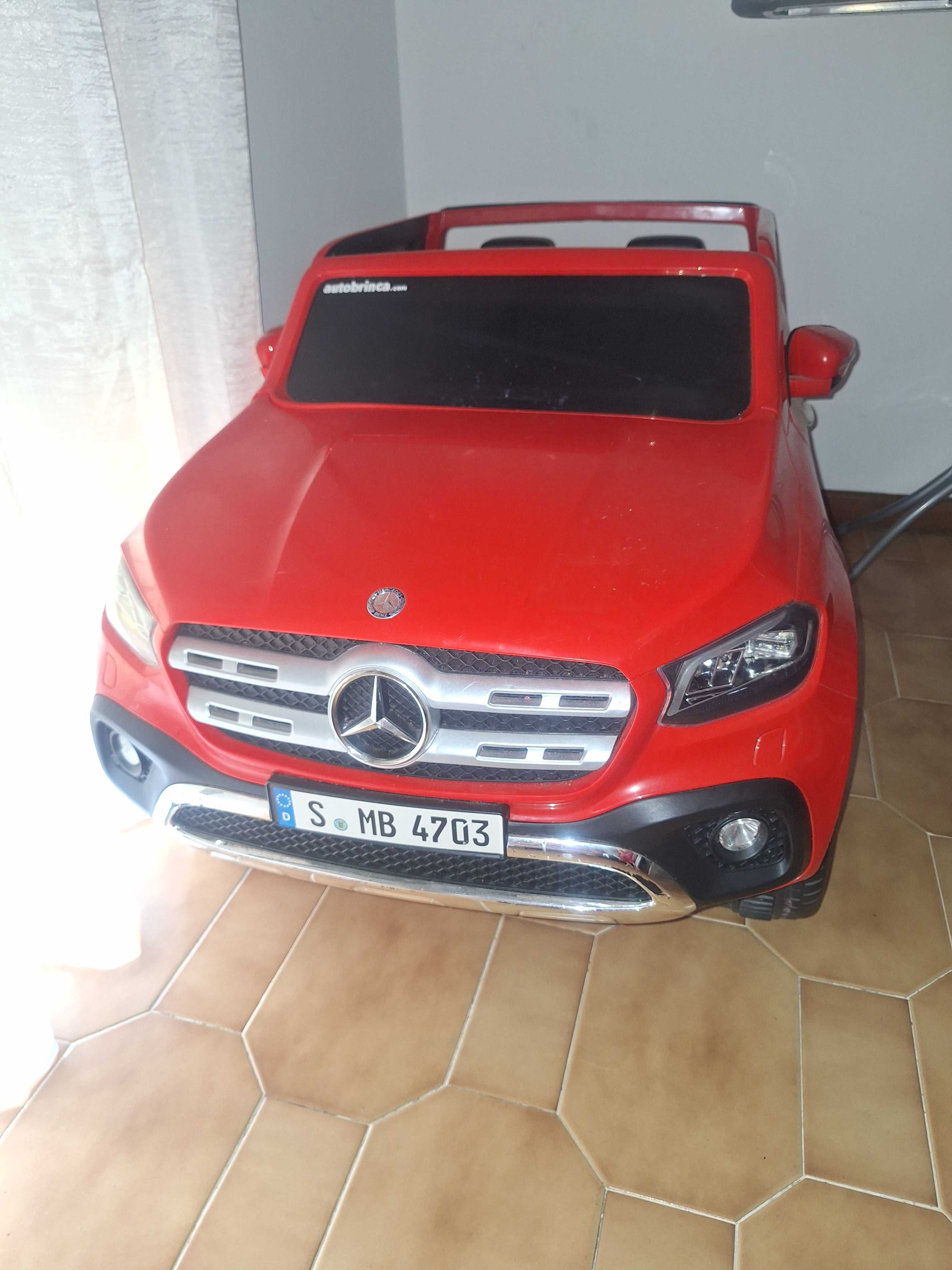 Carro elétrico mercedes