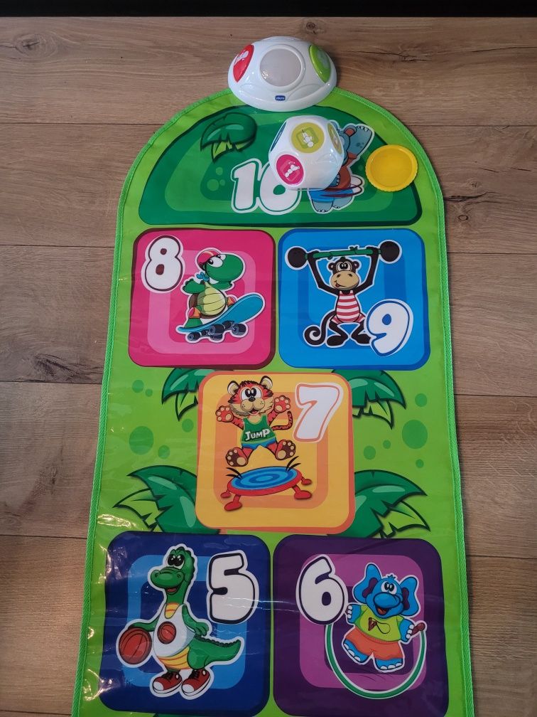 Mata grająca Chicco gra w klasy