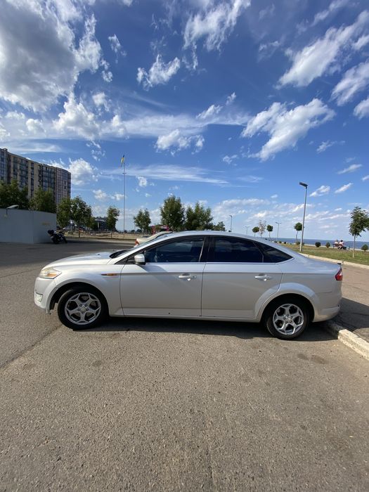 Ford Mondeo MK4 2010 рік