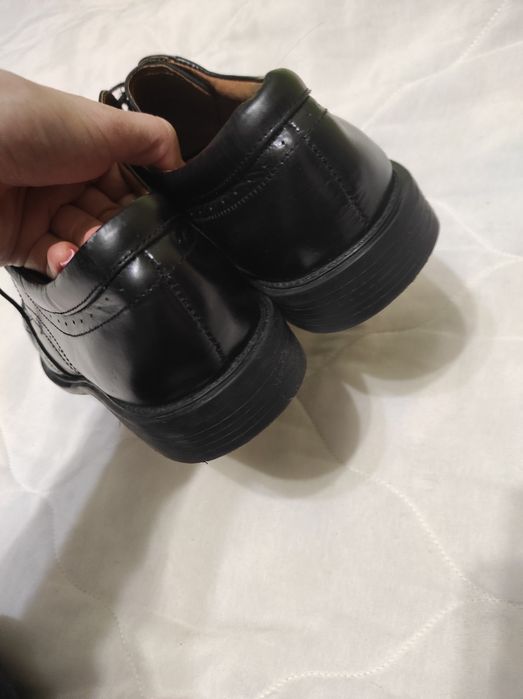 Броги оксфорди Alberto Toresi оригінал
43р. 28см  устілка
Виготовлені