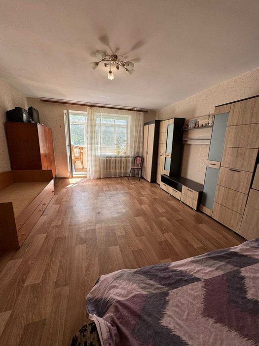 Держ. програми 1 к квартира на Черемхах  , 45 кв.м.