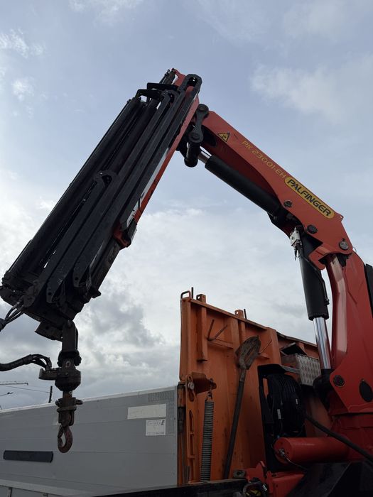 Volvo Fmx com grua e bascula