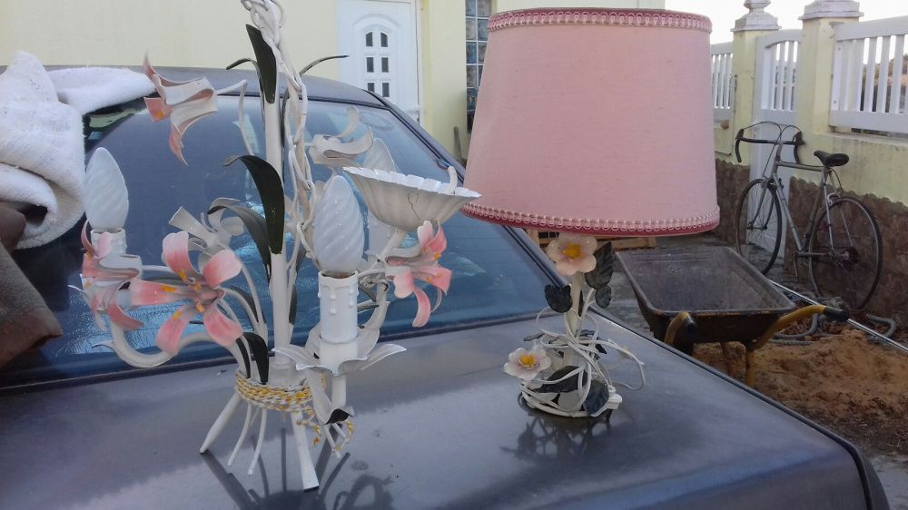 2 candieiros em ferro