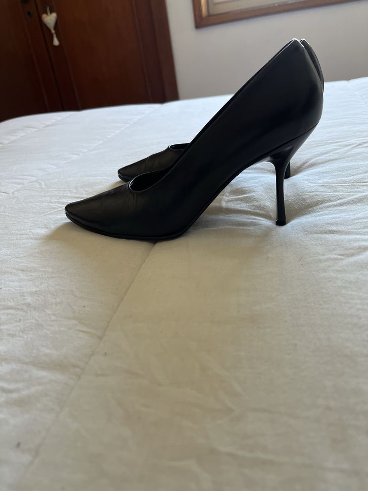 Sapatos pretos Foreva