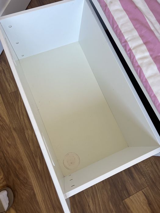 Ławka z pojemnikiem na zabawki SMÅSTAD STUVA IKEA
