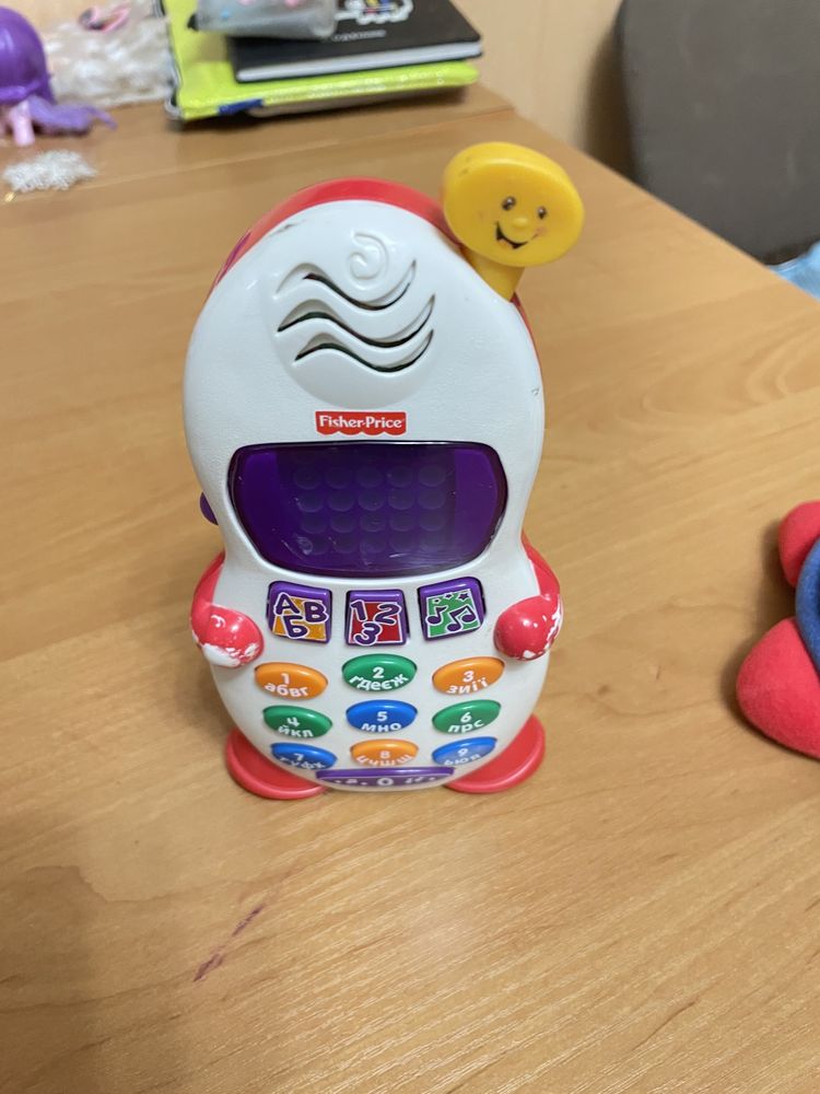 Обучающий телефон Fisher price