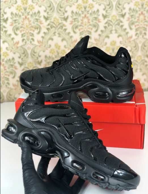 Buty meskie Mokasyny Nike_Air_Max_TN_Plus_Black R.38