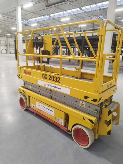 Sprzedaż podestu nożycowego Genie GS-2032