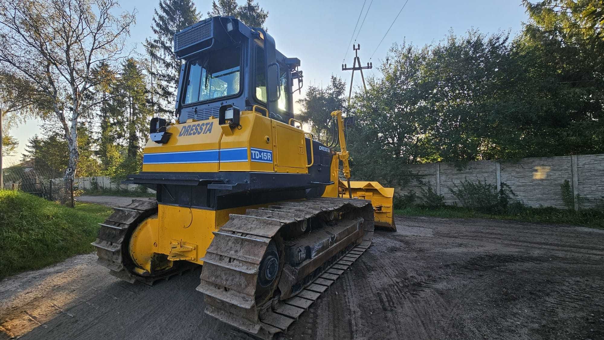 Spych Dressta TD-15R spycharka komatsu d61  cat