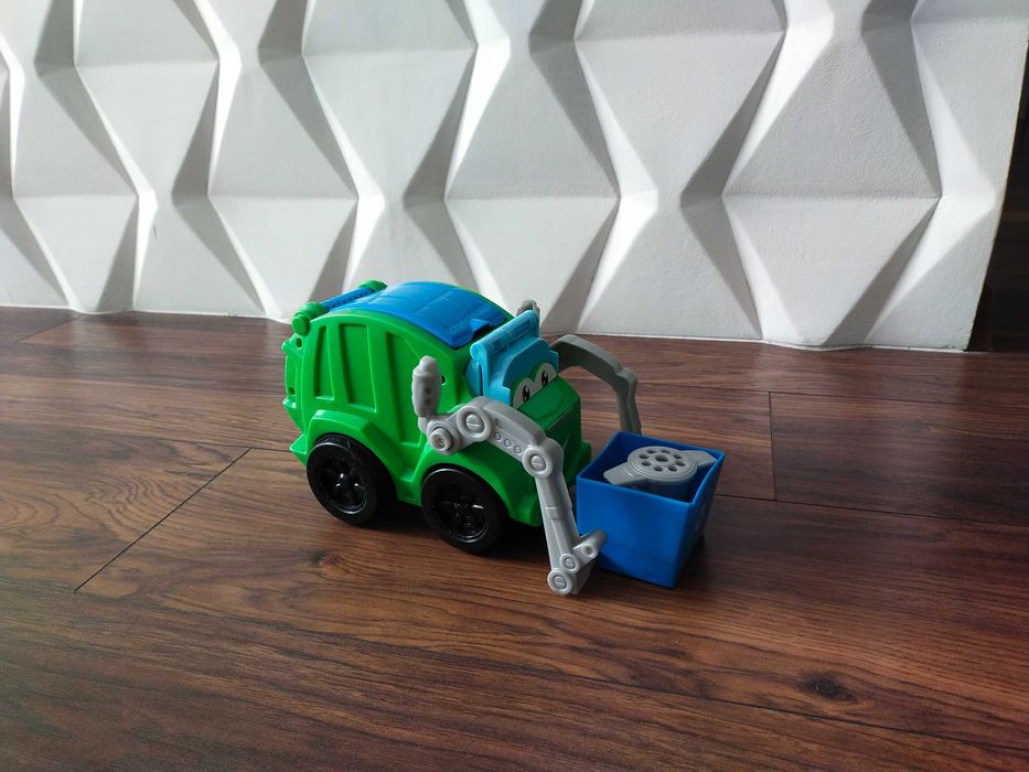 Play doh śmieciarka na ciastolinę