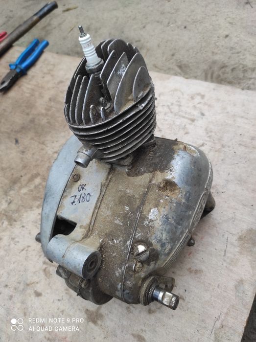 Silnik Romet Komar sztywniak ryś żak B3 cylinder G12 na pedała