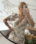 Sukienka w kwiaty laurella xs