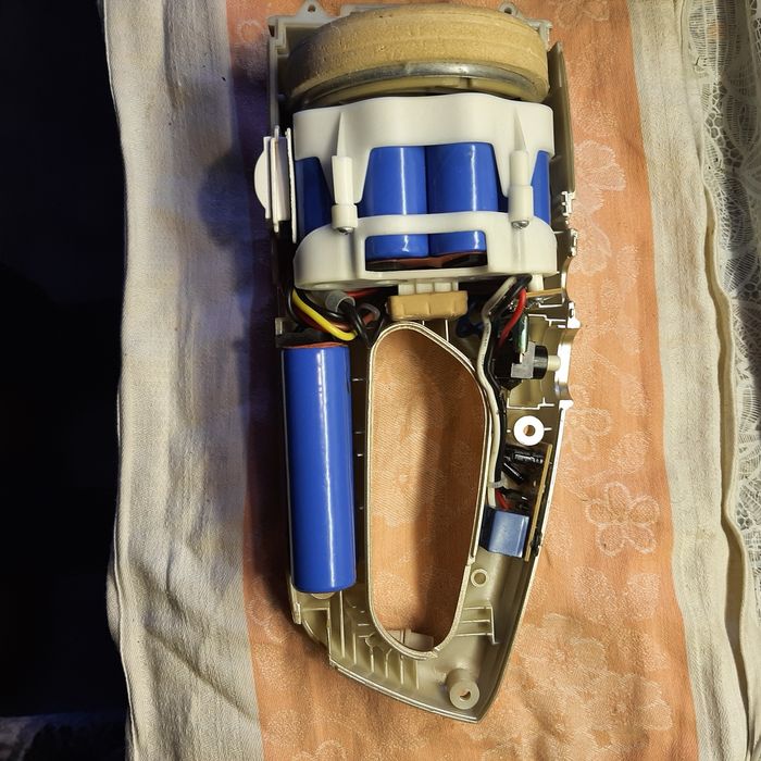 Мотор до акумулят. пилососа ZELMER Typ VC1200, блок живлення та фільтр