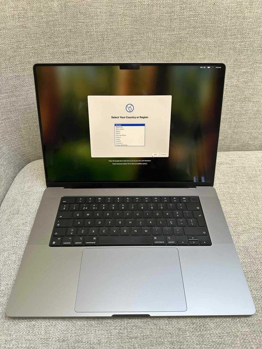 Macbook pro M1 16" Rigorosamente novo
