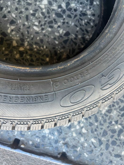155/70r13 dębica opony zimowe 2 szt bieznik 6,5mm jak nowe 2017r