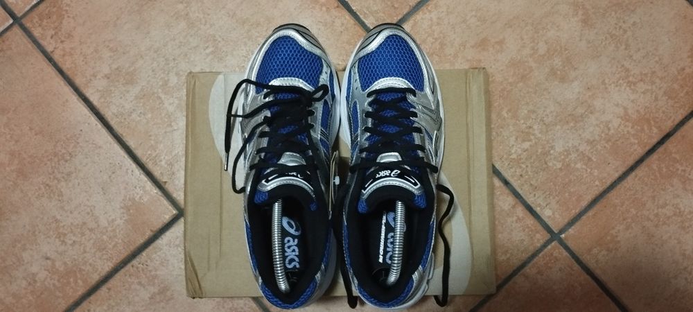 Asics Kayano-14 silver blue
