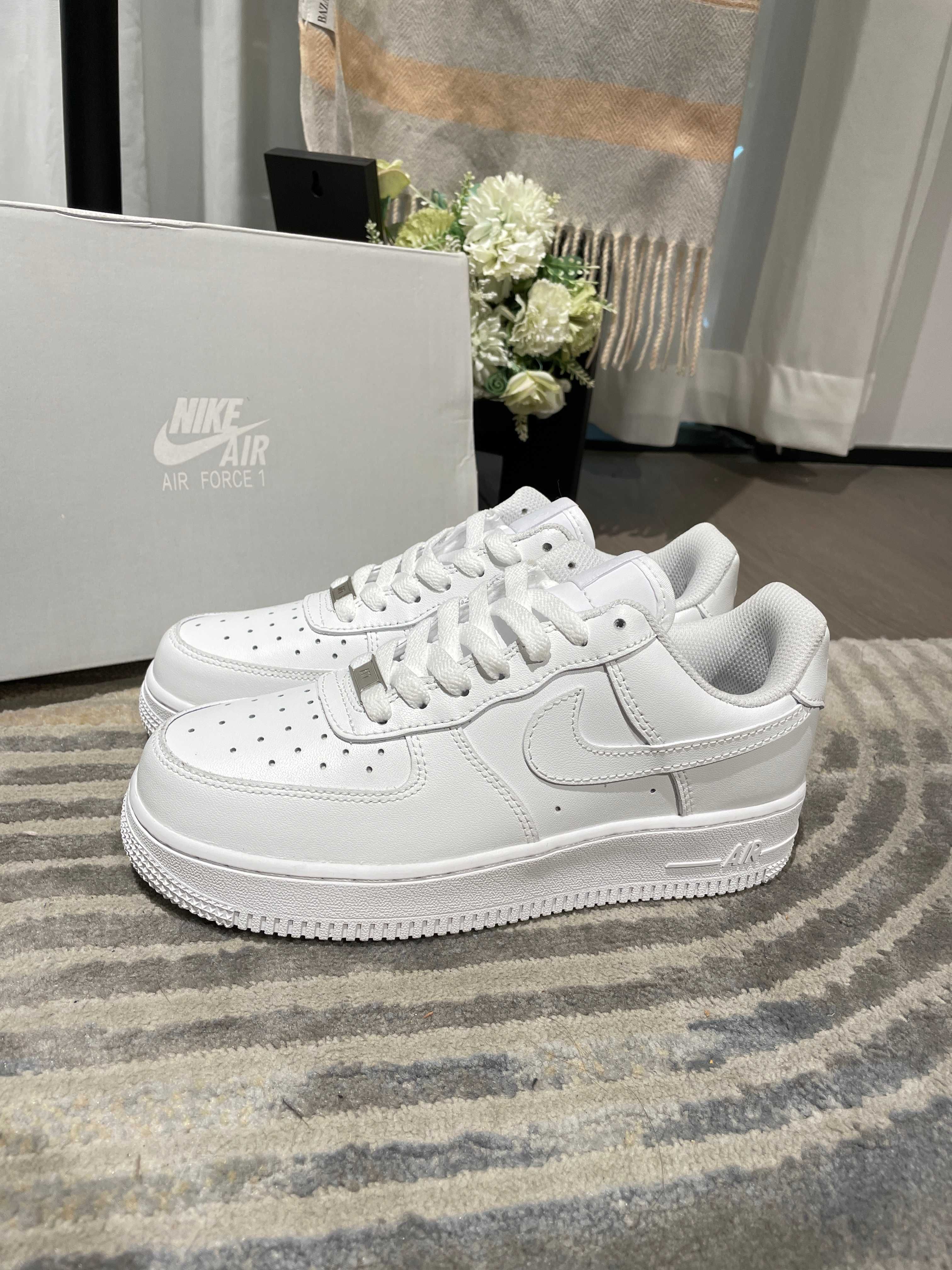 Nike_Air_Force 1_Low_White ButyDamskie i Męskie R.42