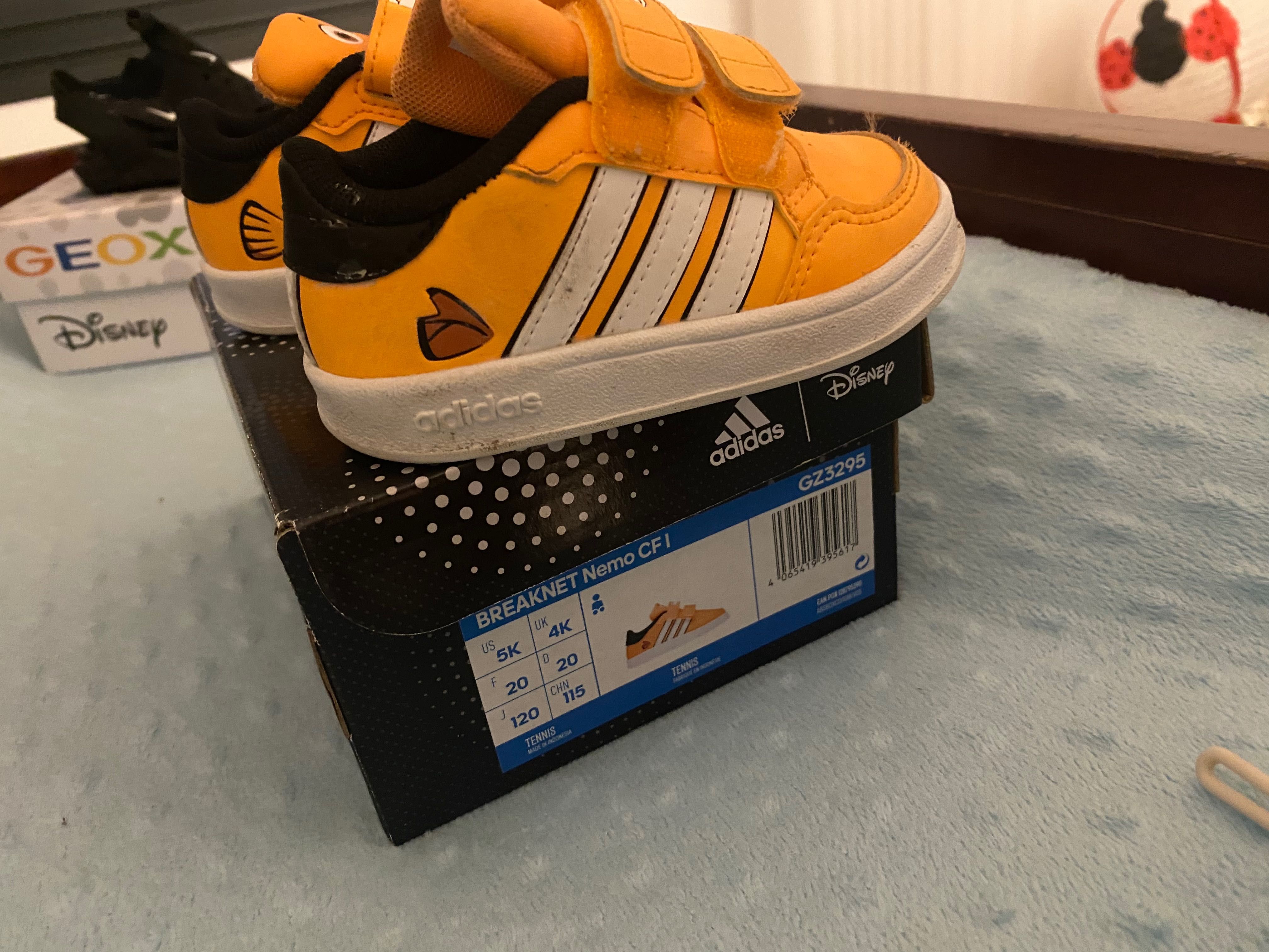 Sapatilha menino NEMO adidas tam 20