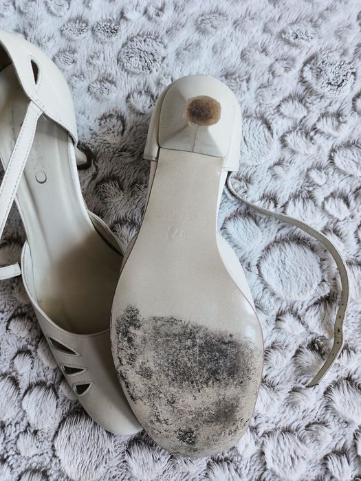 Buty skórzane Ryłko 37,5 38 białe kremowe ślubne wesele