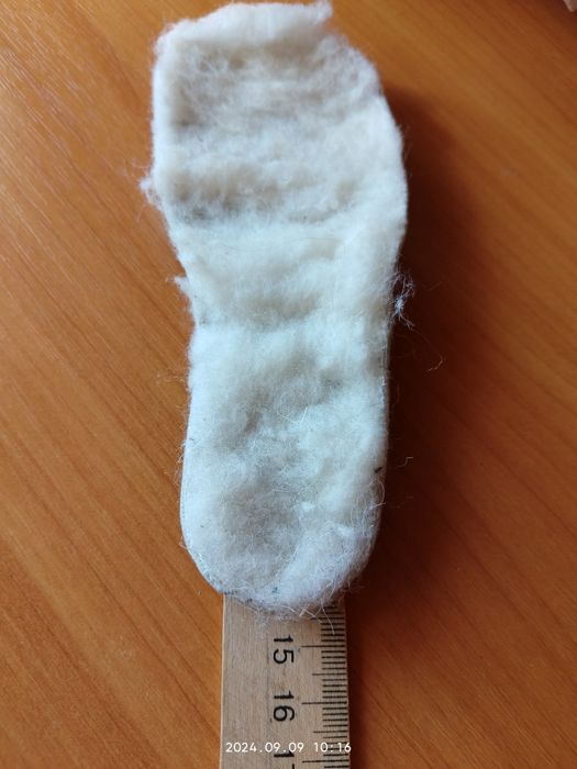 Зимові сапожки на дівчинку