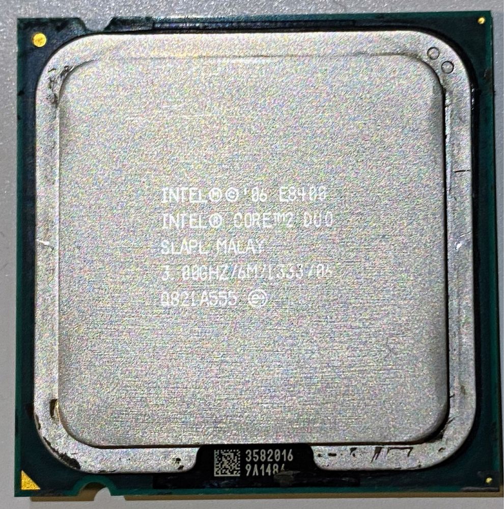 Intel Core2Duo E8400 3 GHz