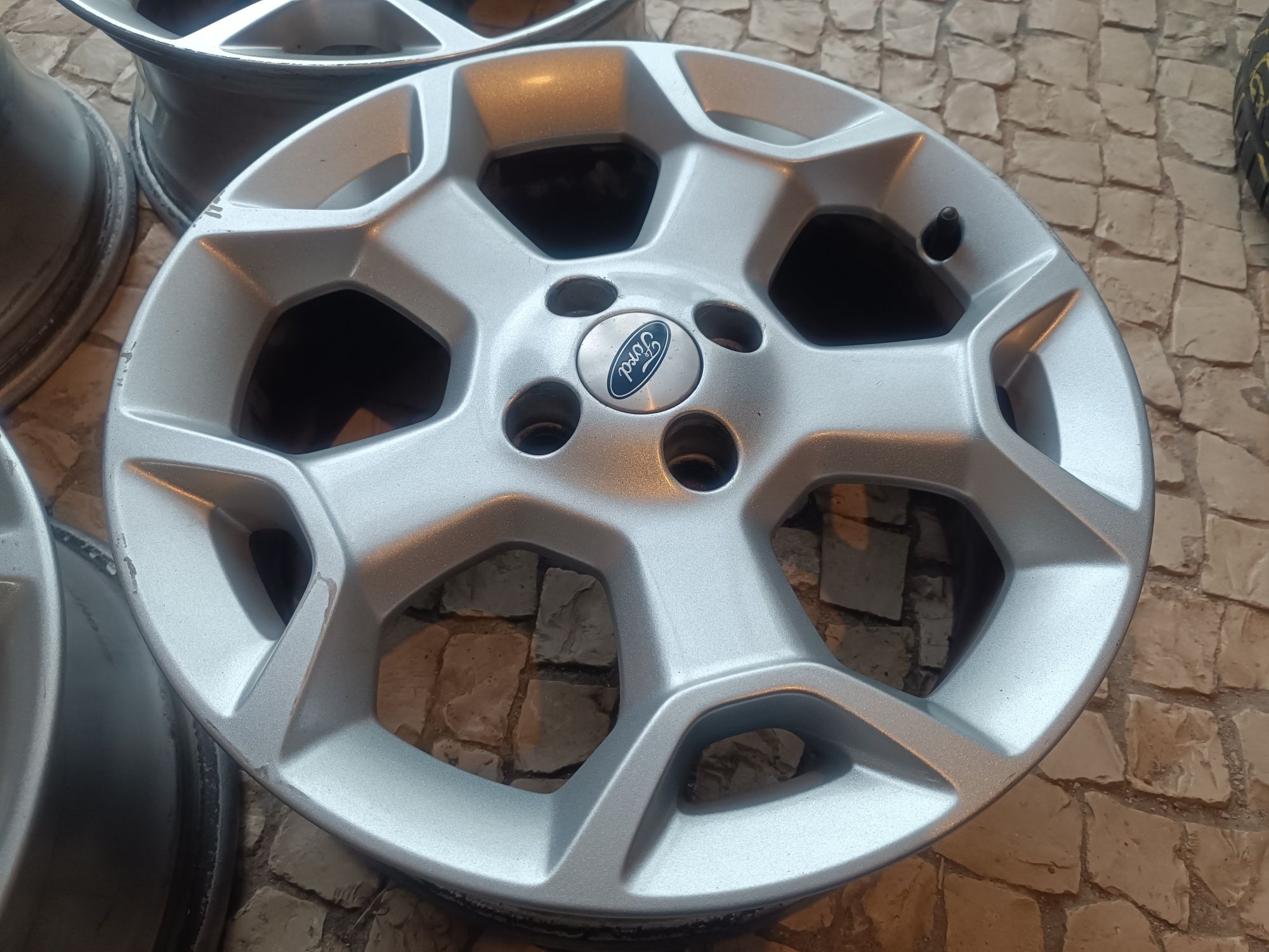 Jantes Ronal 4x98 16" Ford Ka MK2
