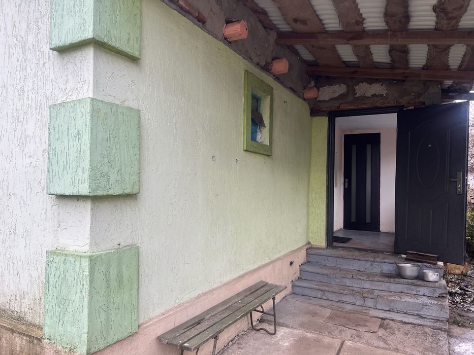 Терміново продам будинок + сот. землі м.Славута